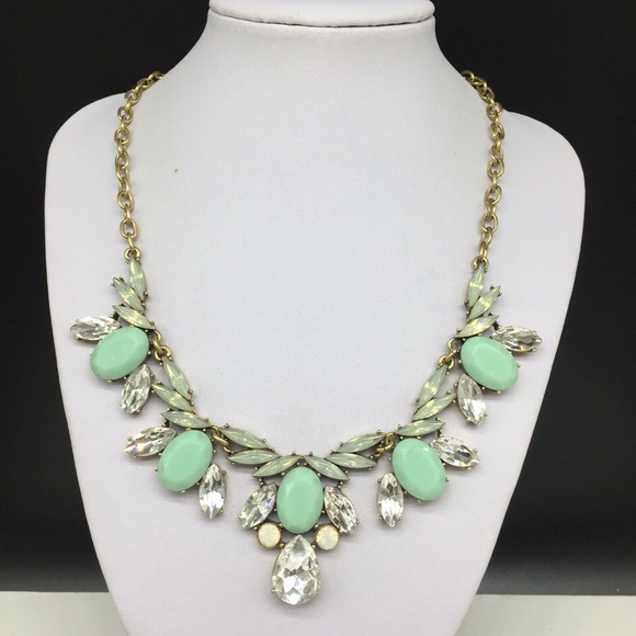 J. Crew Jewelry - J CREW Mint Green Clear Rhinestone Necklace JCREW